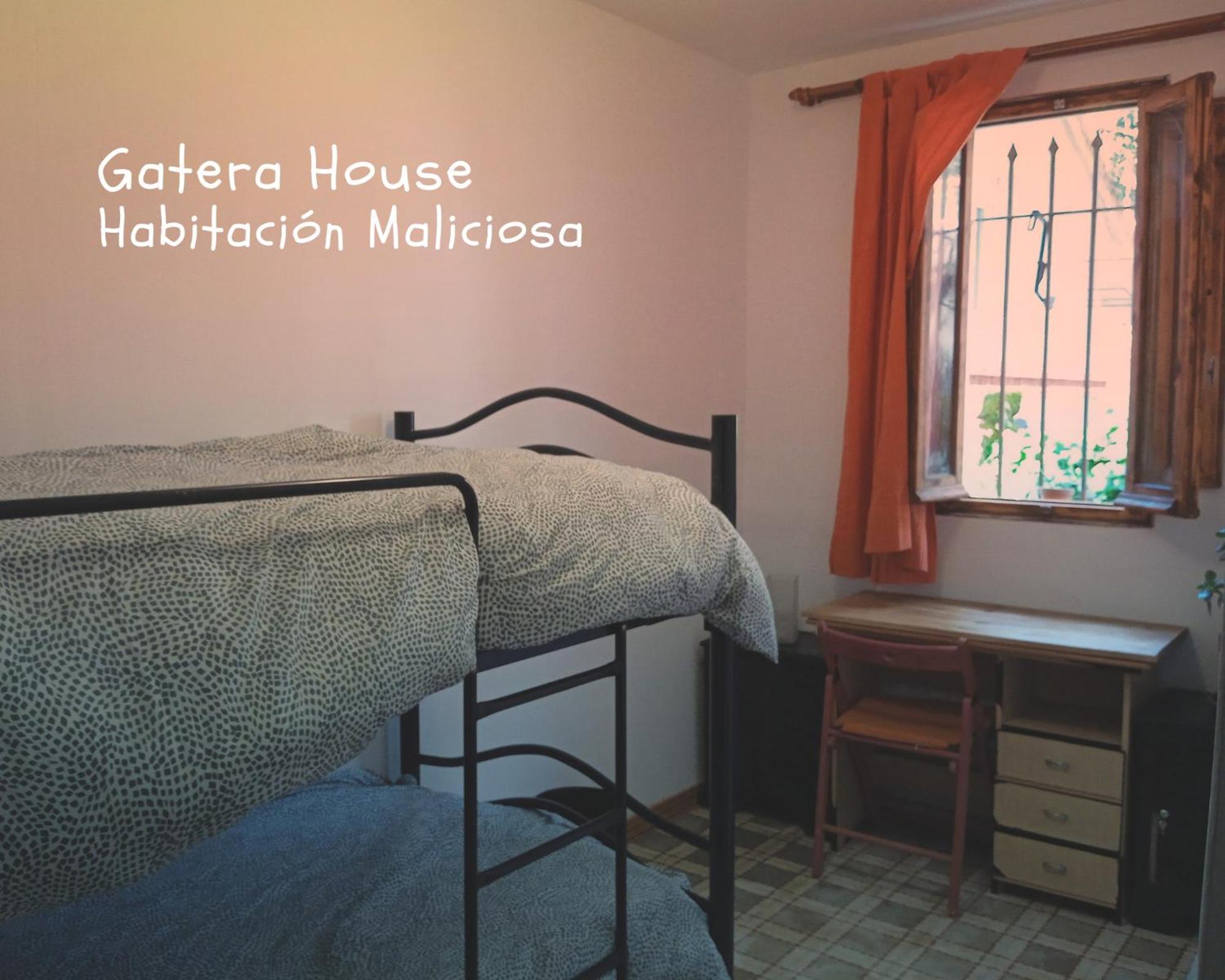 Albergue Gatera House Cercedilla Bagian luar foto